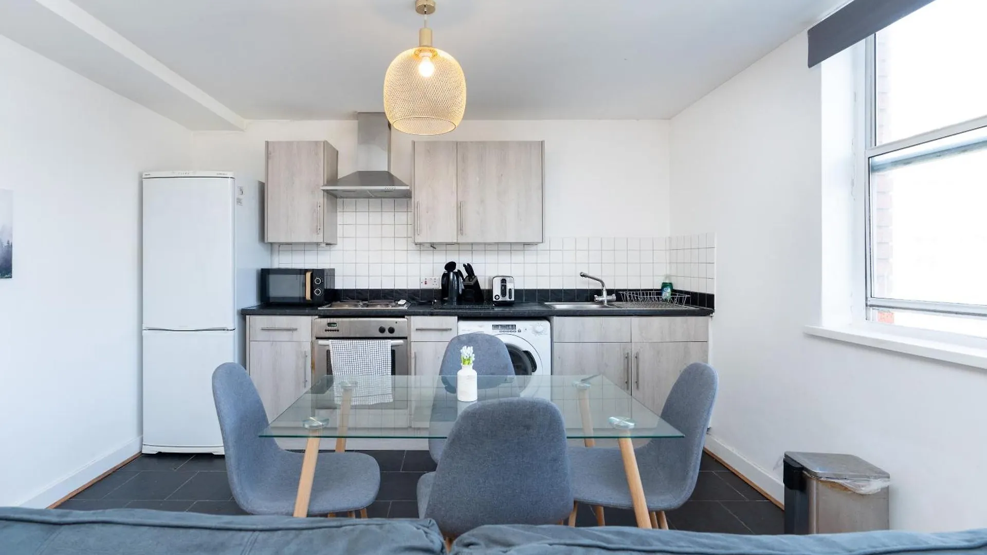 Cozy 2 Bed Apartment In City Centre-Free Parking Southampton United Kingdom